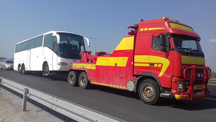 Serwis Mobilny TIR - Pomoc drogowa podczas akcji ratownictwa drogowego